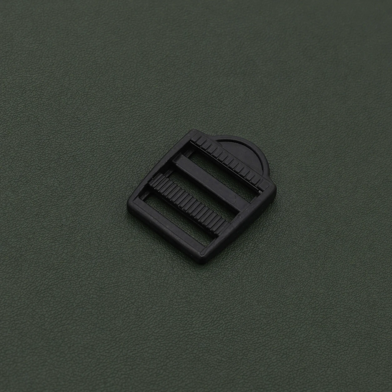 AB-183 adjuster buckle