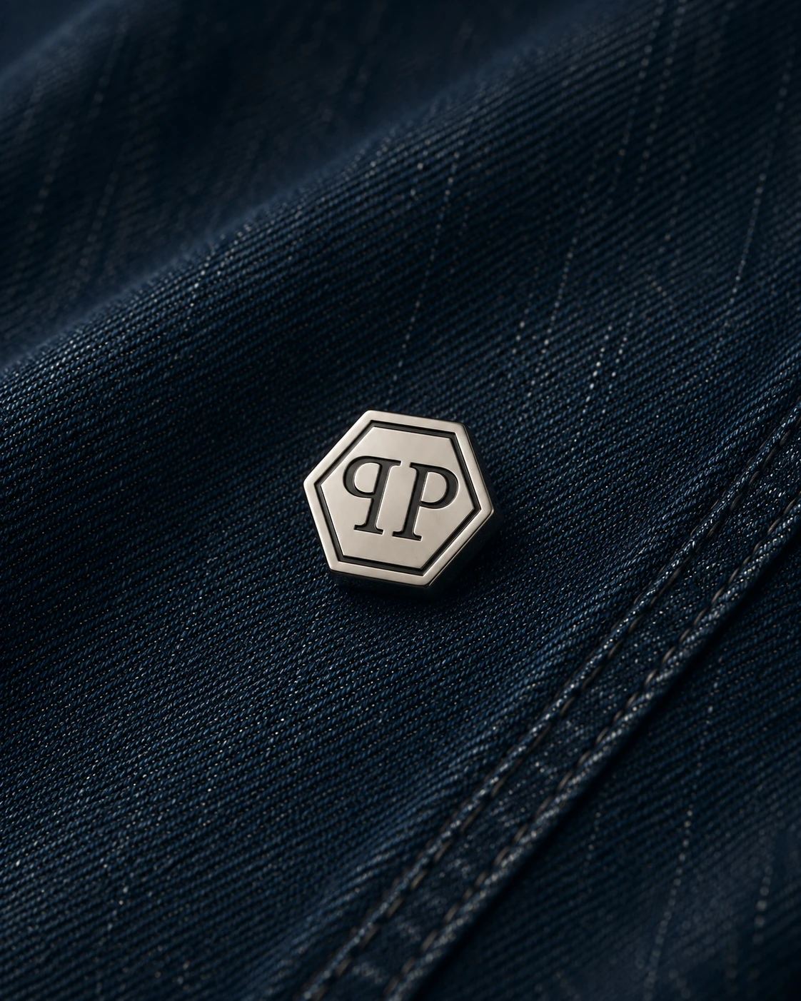 BT-226 metal button